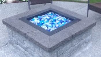 Outdoor-fireplace-Ravensdale-WA