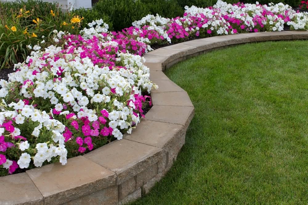 brick-retaining-wall-fall-city-wa