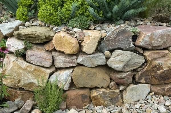 Boulder-Retaining-Wall-SeaTac-WA